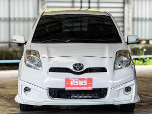 YARIS 1.5 E ,AT