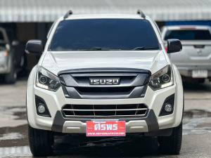 D-MAX VCROSS 4DR 3.0 Z 4X4 ,AT 