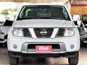 NAVARA 4DR 2.5 SE CALIBRE 