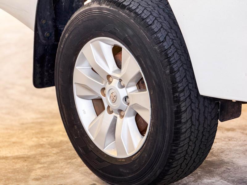 HILUX REVO SMART CAB  2.4 E PRERUNNER