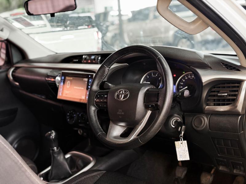 HILUX REVO SMART CAB  2.4 E PRERUNNER