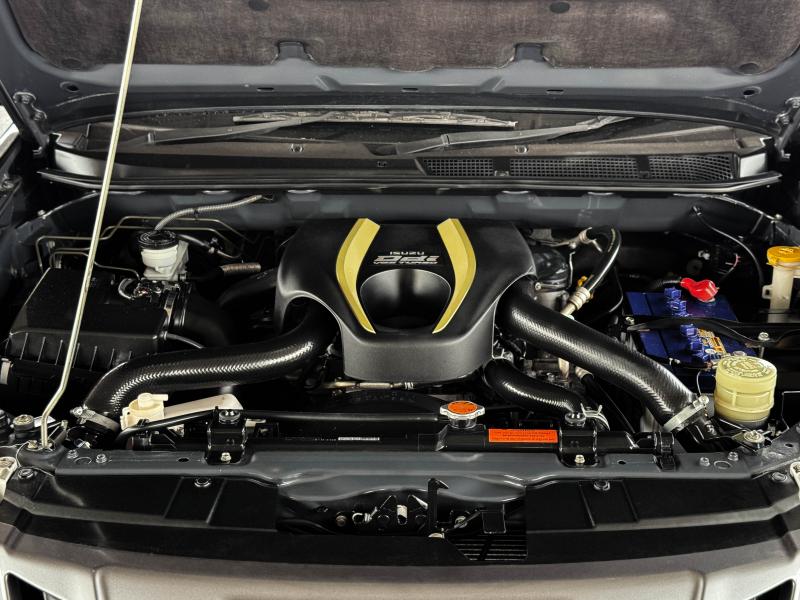 D-MAX SPACE CAB 2.5 Ddi X-SERIES 