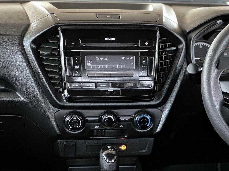 D-MAX 4DR 1.9 S Ddi