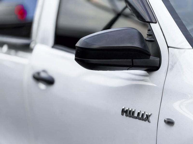 REVO SINGLE CAB 2.4 ENTRY