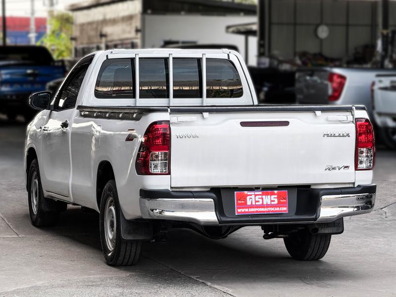REVO SINGLE CAB 2.4 ENTRY