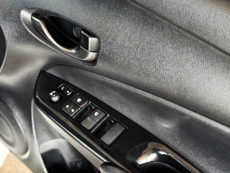 YARIS ATIV 1.2 SPORT CVT