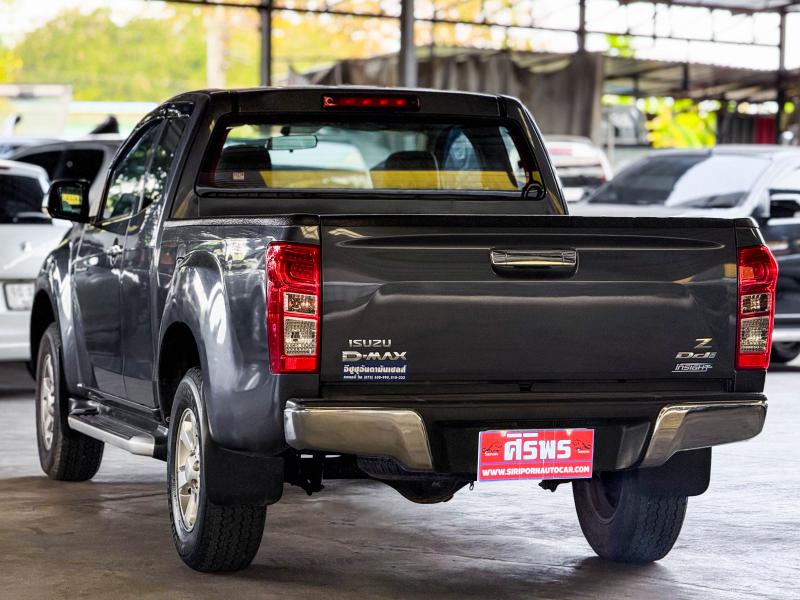 D-MAX CAB 1.9 Z Ddi INSIGHT HI-LANDER