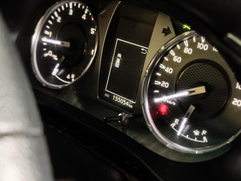 REVO 4DR 2.4 MID ZEDITION