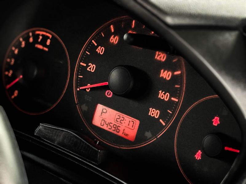 BRIO 1.2 V CVT 