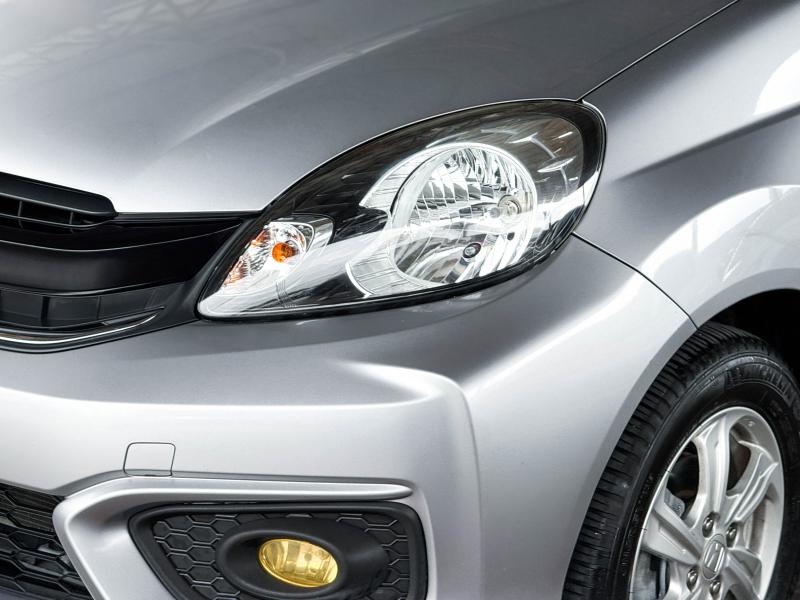 BRIO 1.2 V CVT 