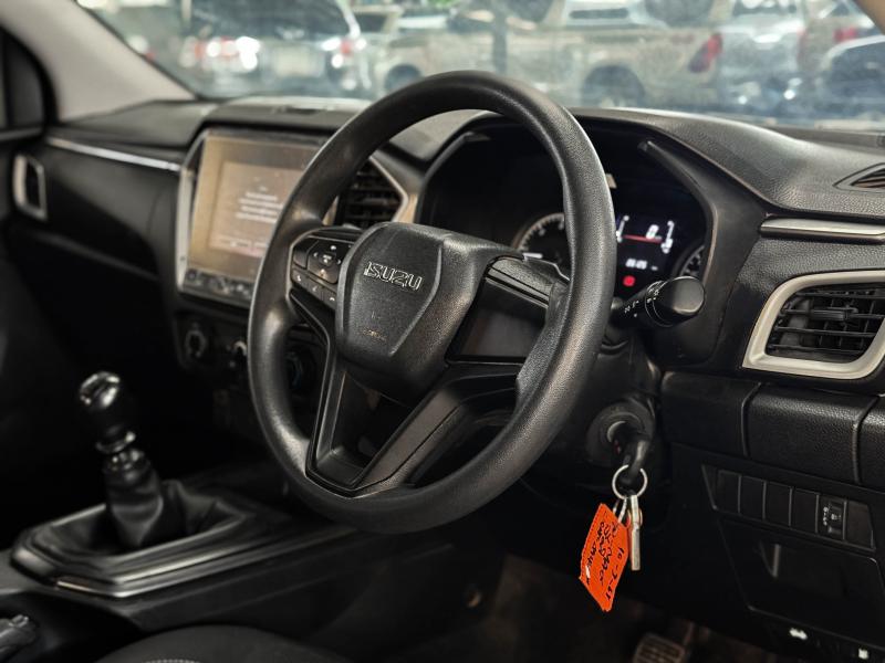 D-MAX SPACE CAB 1.9L Ddi
