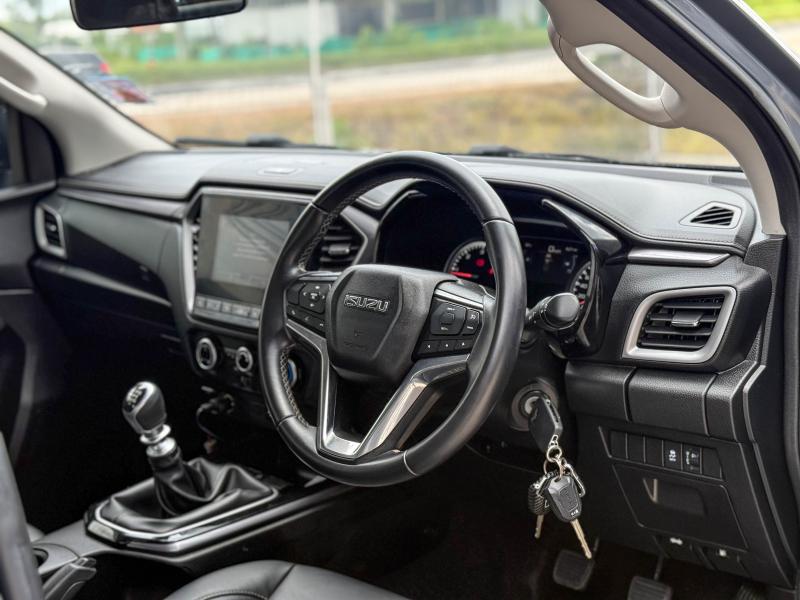 D-MAX CAB 1.9 L Ddi DAHI-LANDER