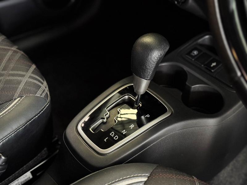 MIRAGE 1.2 GLS CVT
