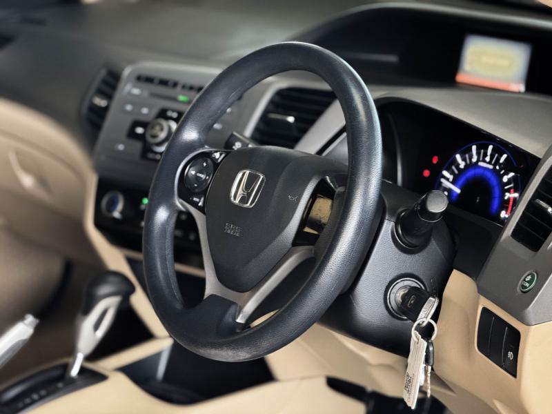 CIVIC FB 1.8 S i-VTEC