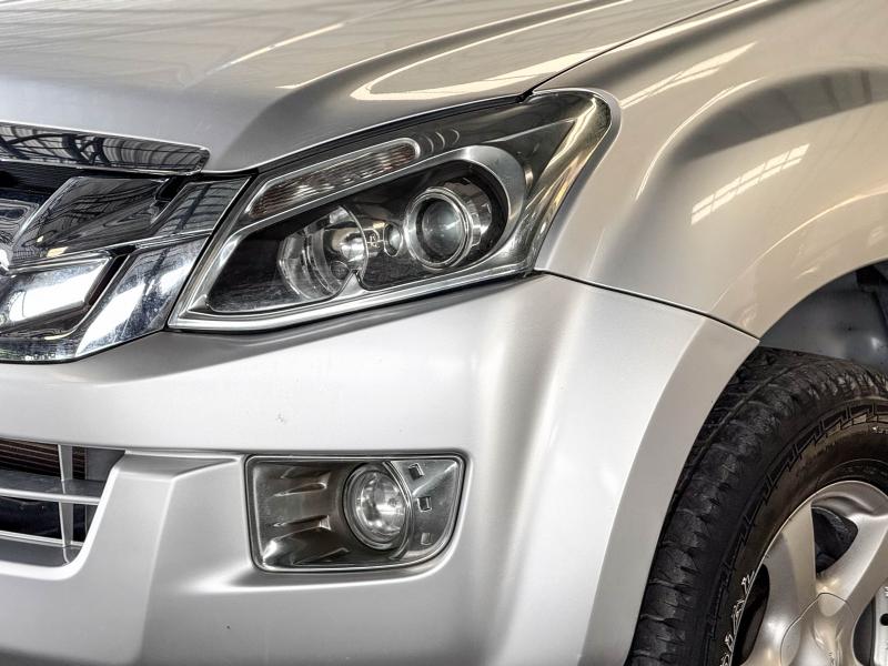 D-MAX 4DR 1.9 Z Ddi DA HI LANDER ,MT 