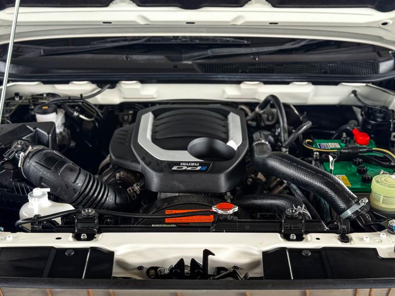 MU-X 1.9 Ddi DVD NAVI DA 2WD 