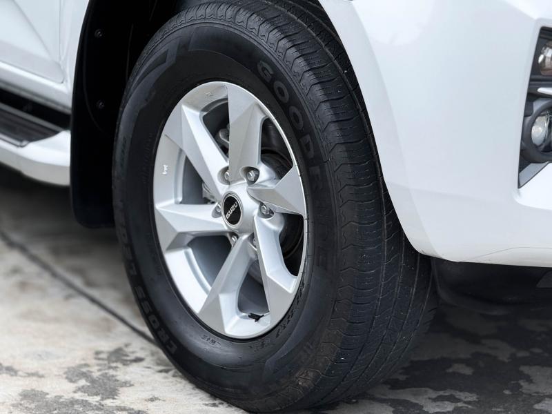 D-MAX 4DR 1.9 L Ddi HI-LANDER 