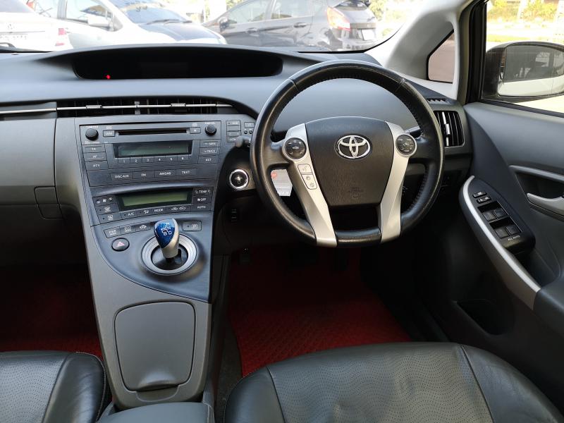 PRIUS 1.8​ HYBRID,A/T