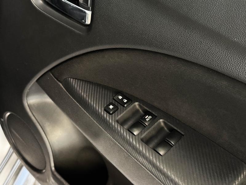 MIRAGE 1.2 GLX CVT