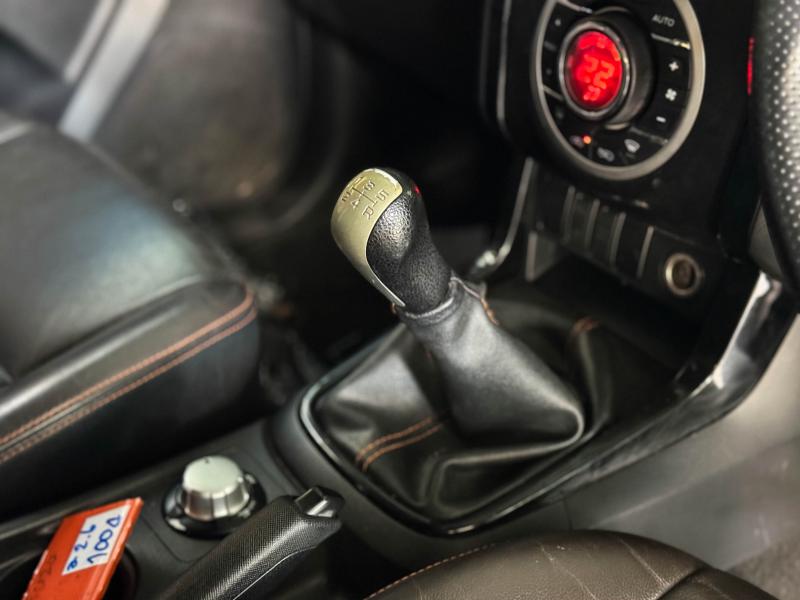 D-MAX VCROSS 4DR 3.0 Z 4X4 ,AT 