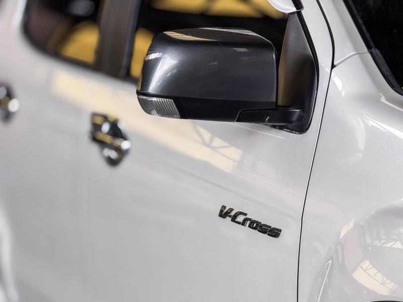 D-MAX VCROSS 4DR 3.0 Z 4X4 ,AT 