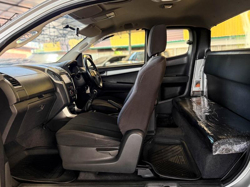 D-MAX CAB 2.5 Z Ddi HI-LANDER,MT 