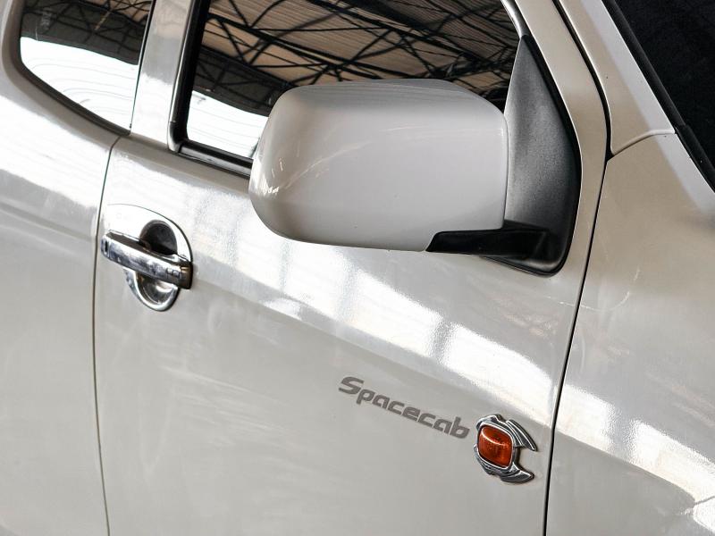 D-MAX SPACECAB 2.5 Ddi