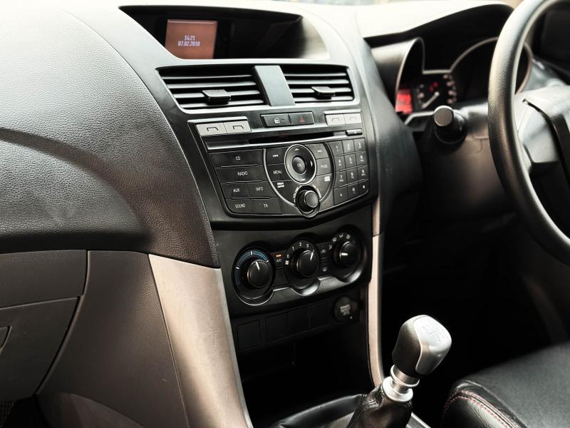 BT-50 PRO CAB 2.2 HI-RACER 