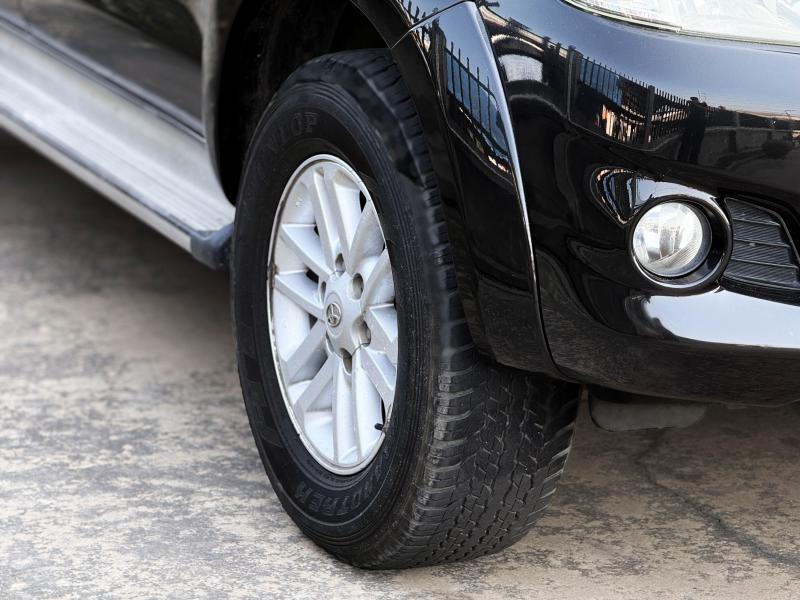 VIGO CHAMP 4DR 2.5 E PRERUNNER
