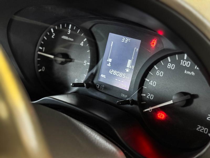 NAVARA NP300 KING CAB 2.5 E ,MT 