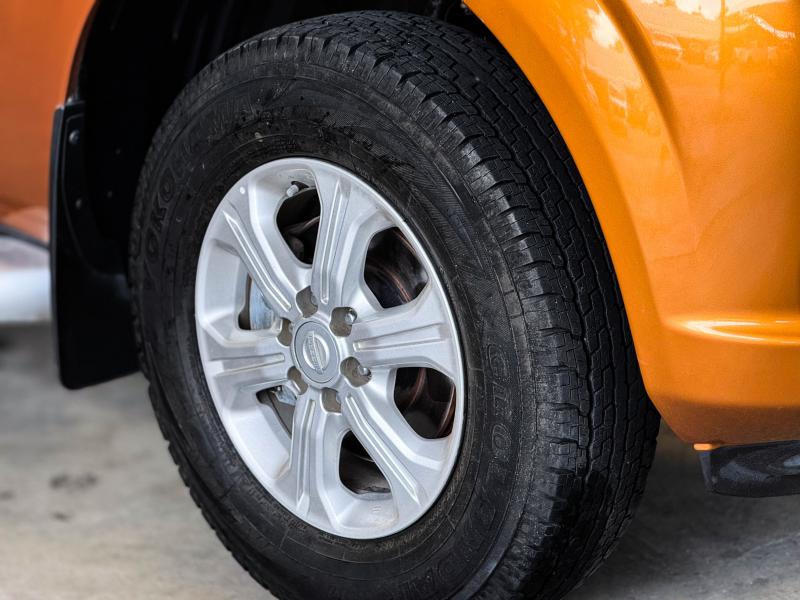 NAVARA NP300 KING CAB 2.5 E ,MT 