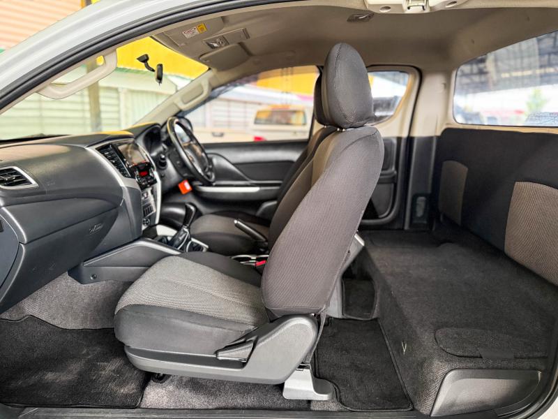 TRITON PLUS MEGA CAB 2.4 GLS MIVEC