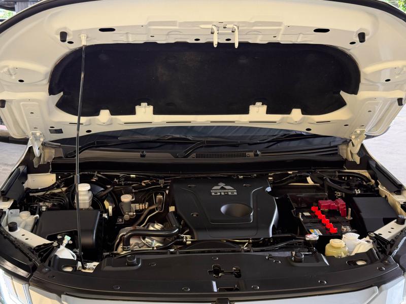 TRITON PLUS MEGA CAB 2.4 GLS MIVEC