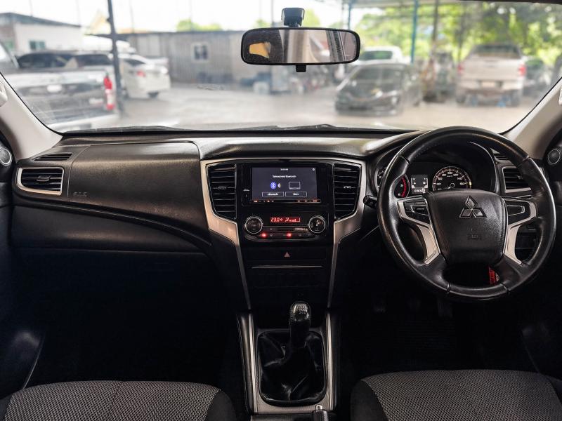 TRITON PLUS MEGA CAB 2.4 GLS MIVEC