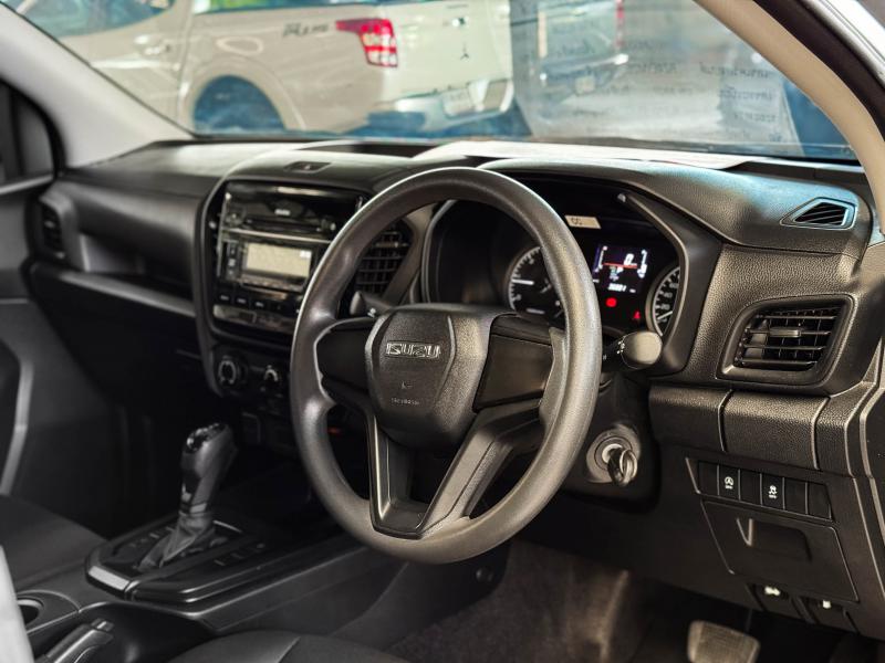 D-MAX SPACECAB 1.9 S