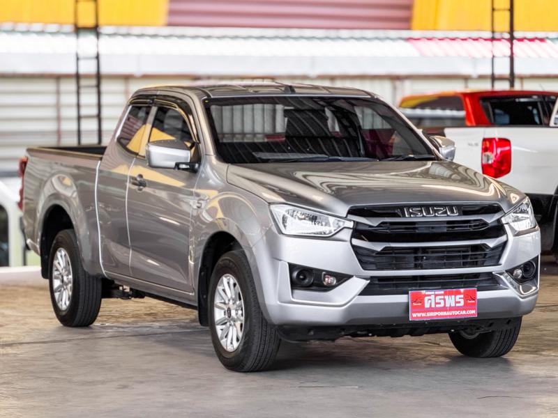 D-MAX SPACECAB 1.9 S