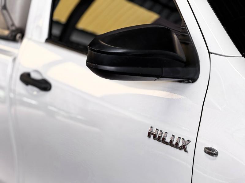 REVO SINGLE CAB 2.4 ENTRY
