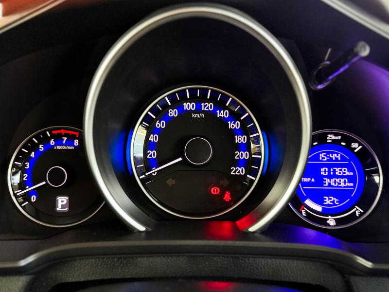 JAZZ 1.5V+ i-VTEC
