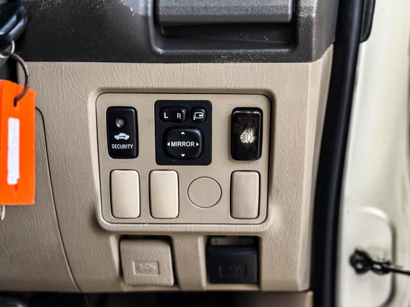 VIGO CAB 2.5 E 4X4 PRERUNNER ,MT 