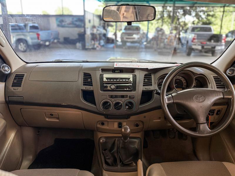 VIGO CAB 2.5 E 4X4 PRERUNNER ,MT 