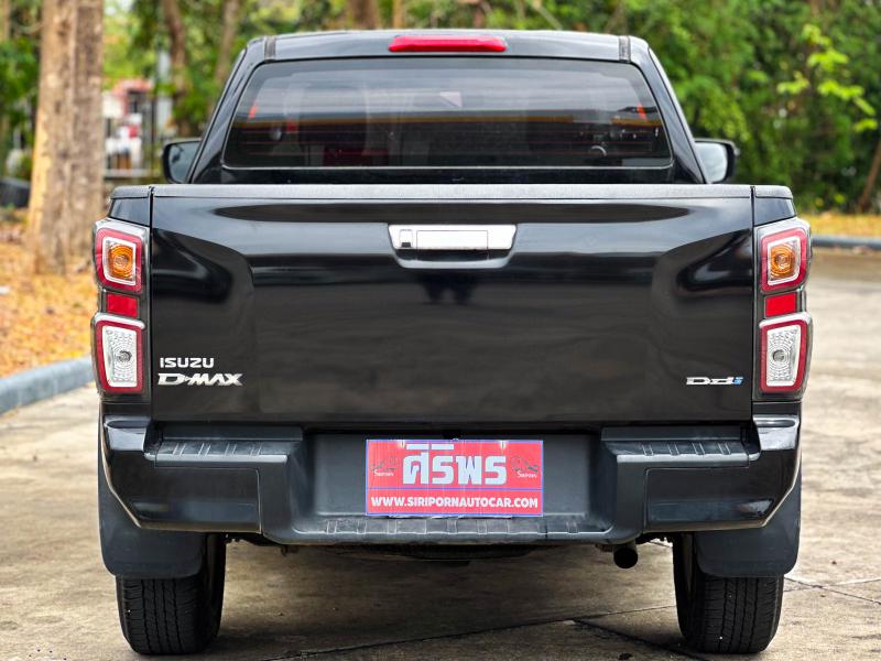 D-MAX CAB 1.9 L DDi DA HI-LANDER 