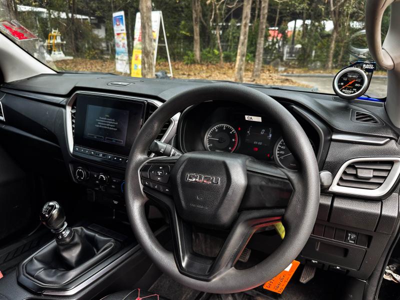 D-MAX CAB 1.9 L DDi DA HI-LANDER 