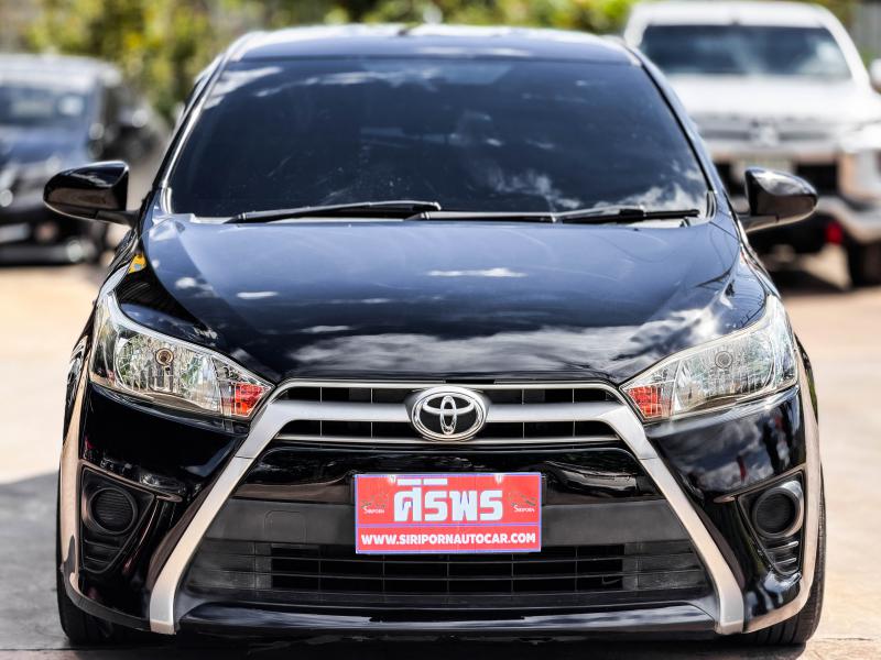 YARIS HATCHBACK 1.2 E