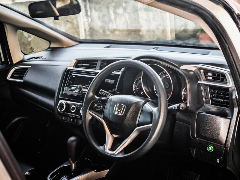 JAZZ 1.5 V i-VTEC