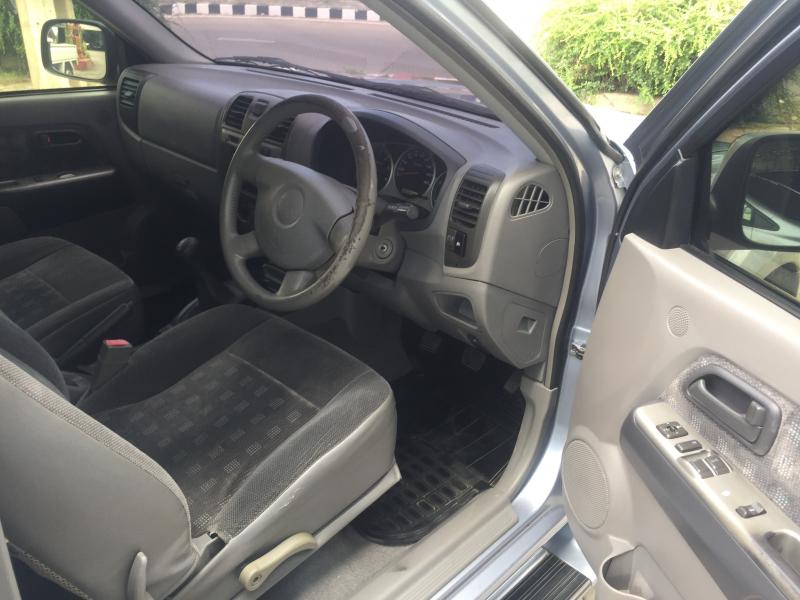 D-MAX RODEO CAB 3.0 LS 4WD,M/T