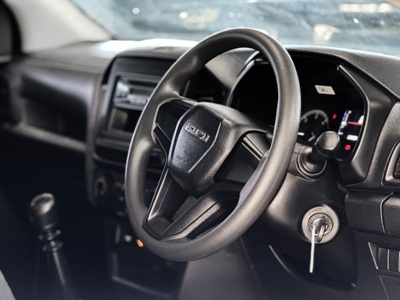 D MAX SPARK 3.0 S Ddi 4X4