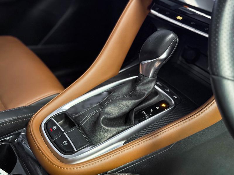 MG ZS 1.5 X SUNROOF i-SMART