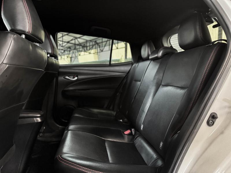YARIS HATCHBACK 1.2 MID