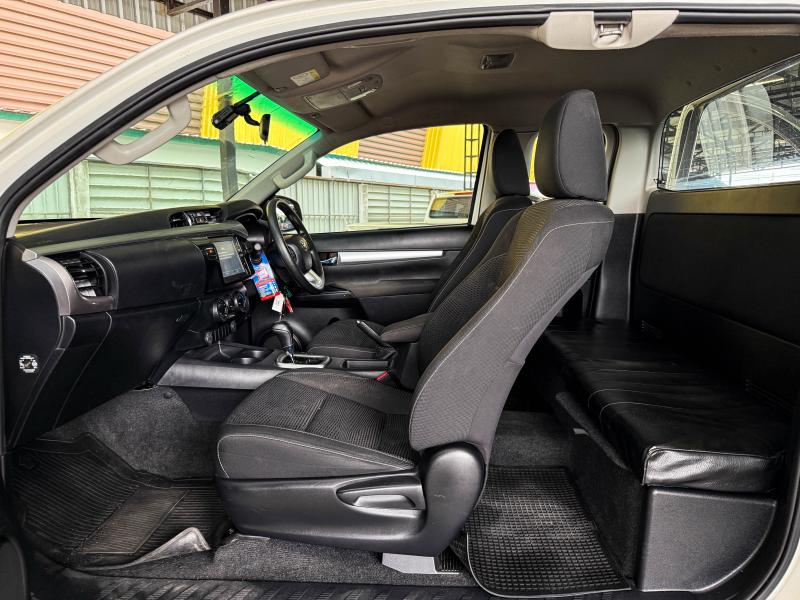 REVO CAB 2.4 ENTRY PRERUNNER 
