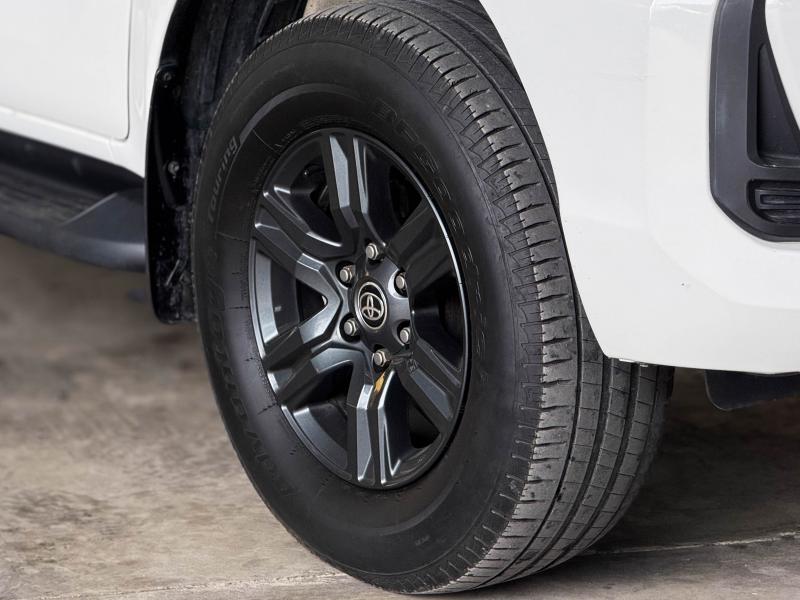 REVO CAB 2.4 ENTRY PRERUNNER 